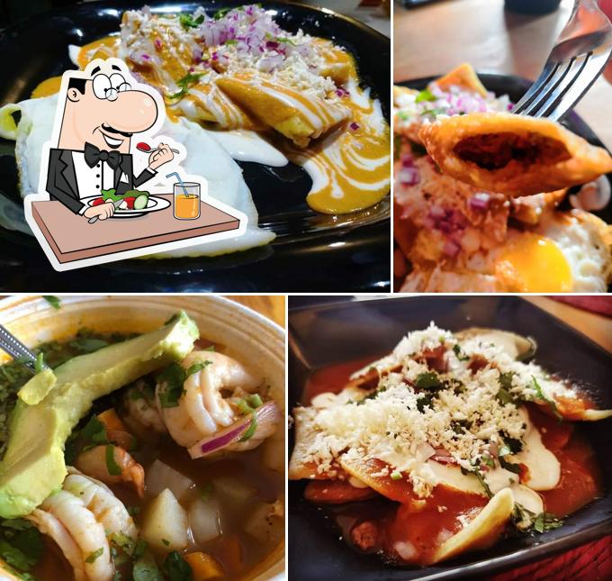 Los Rellenitos Chilaquiles