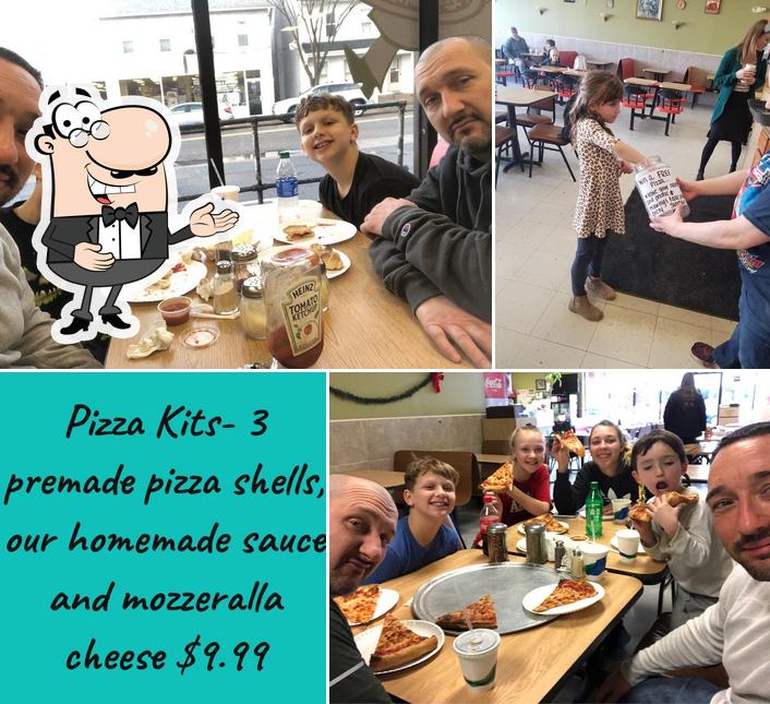 Joe's Pizza
