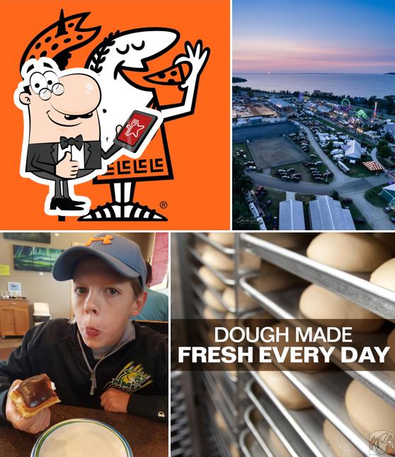 Little Caesars Pizza