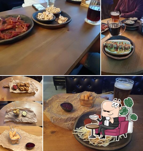 Лось и Кабан