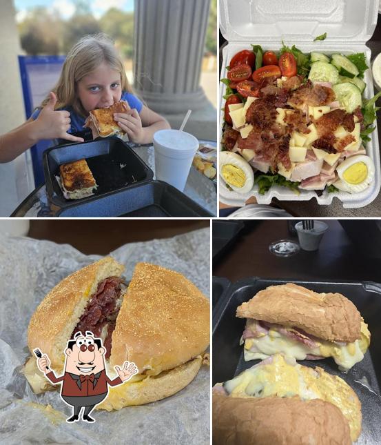 Auggie's Cafe & Deli
