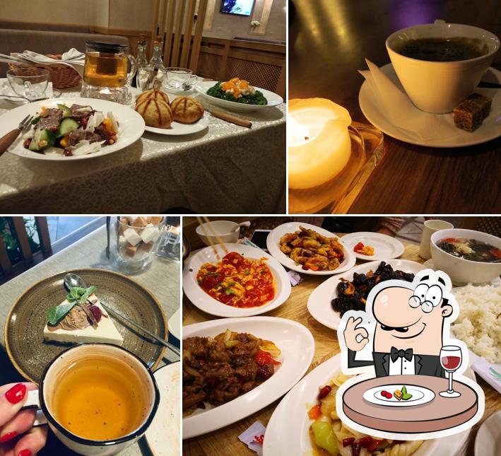 Еда в "Ротонде"