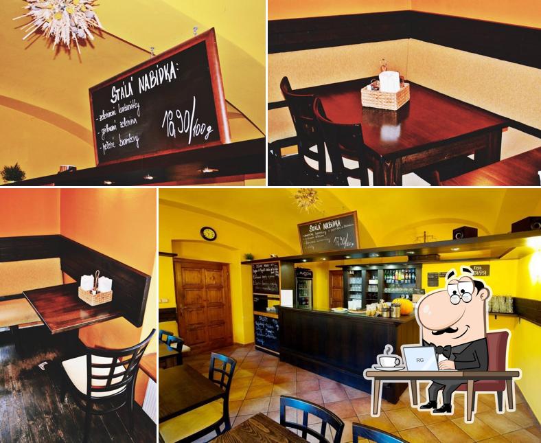 Lucky's Vege Bistro