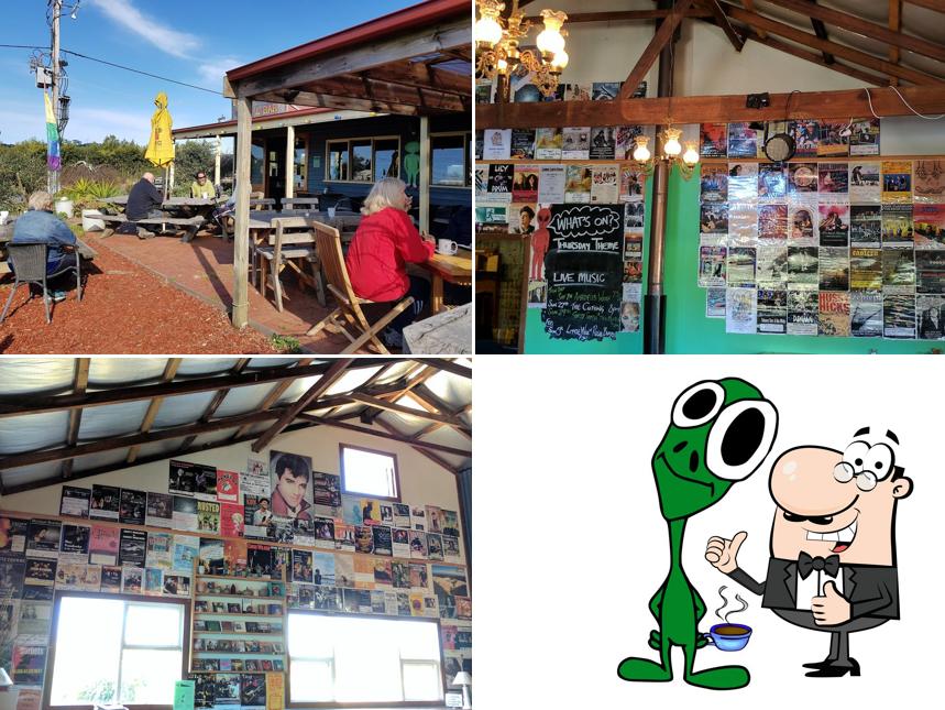 Martians Cafe