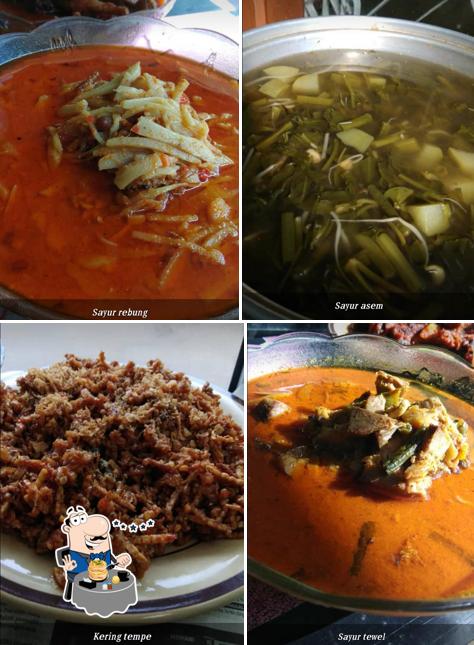 warung nasi "Bu Rini"
