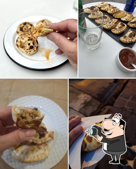 El Farolito del Fraile - Empanadas Salteñas