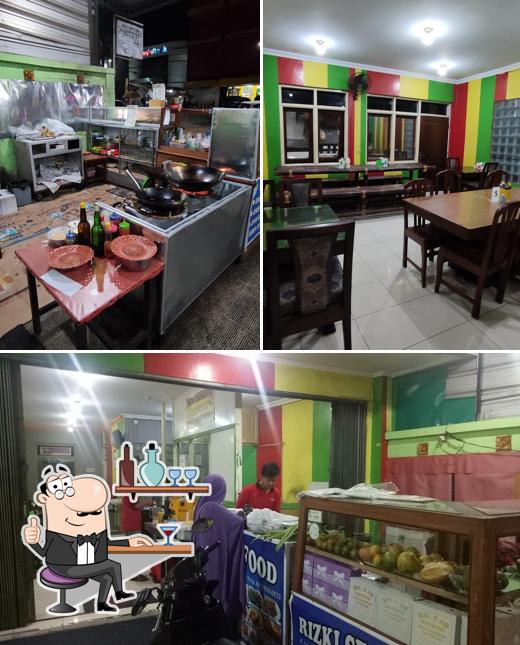 Rumah Makan 3AS & Rizki Sea Food