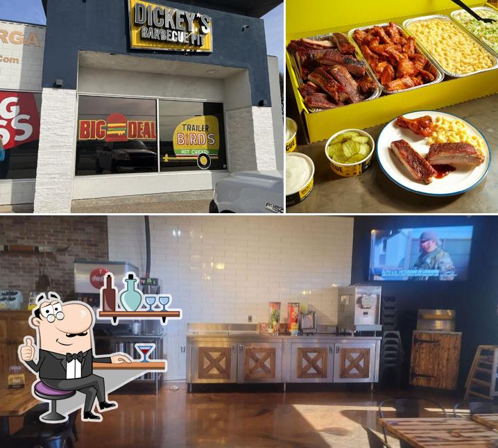 Dickey's Barbecue Pit