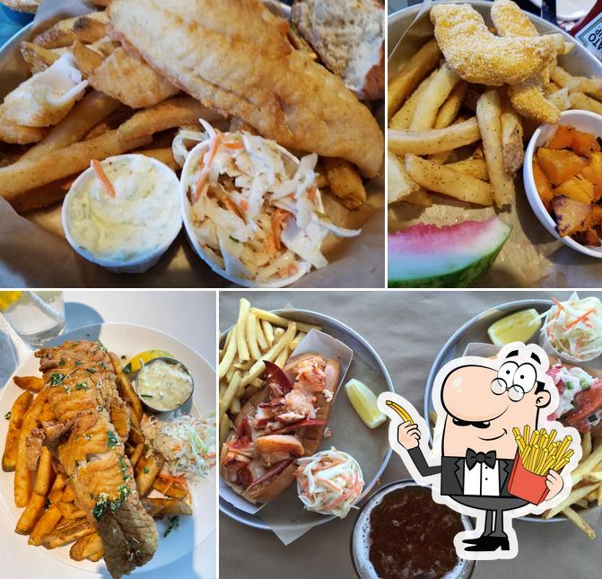 Legal Sea Foods - Cranston