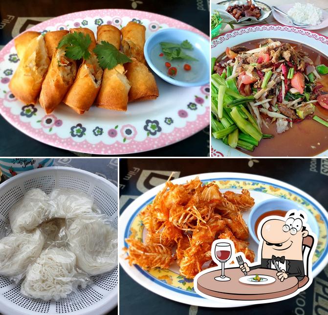 สถานีโรงเหล้า cafe’ & restaurant