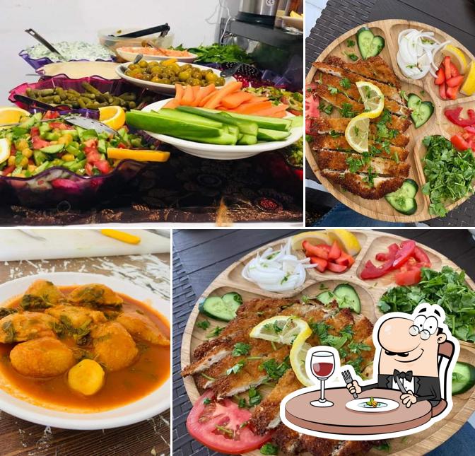 مطعم وكافي ابو ليلى