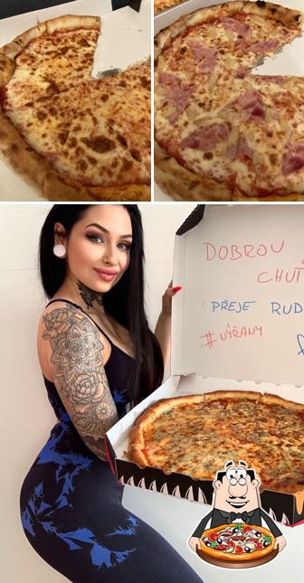 Rud's Pizza
