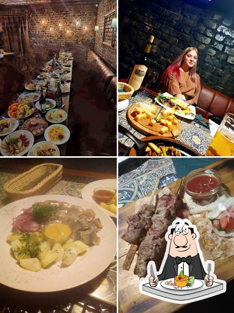 Блюда в "Тухтине"