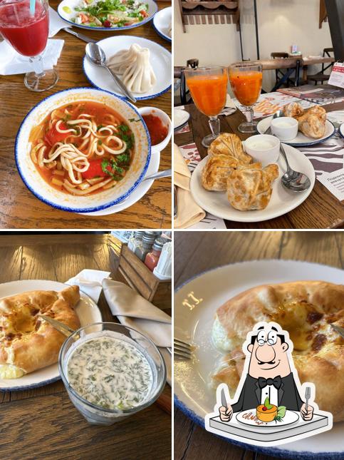 Блюда в "ДжонДжолях"