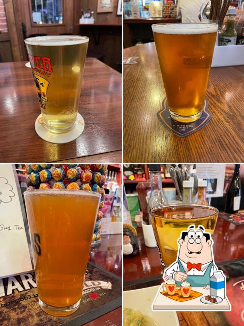 Full Monty British Pub & Cider House