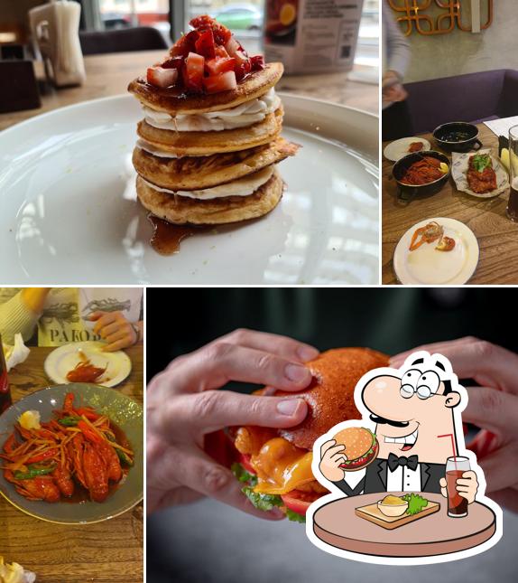 Гамбургер в "Раковая на Маяковке"