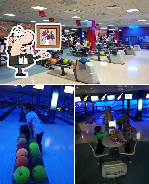 Посмотрите на внутренний интерьер "Золотой Шар"