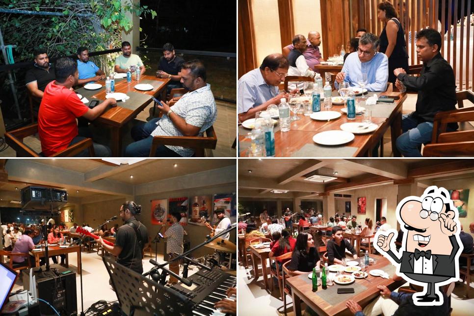 Kaze Restaurant & Pub