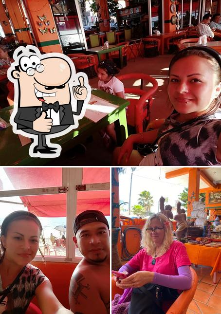 Andriano's Mariscos