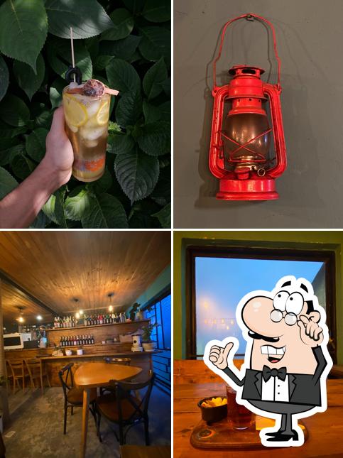 Cafe Moon