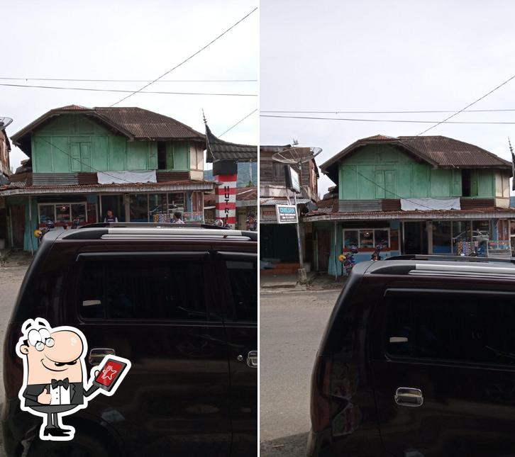 Rumah Makan Keluarga