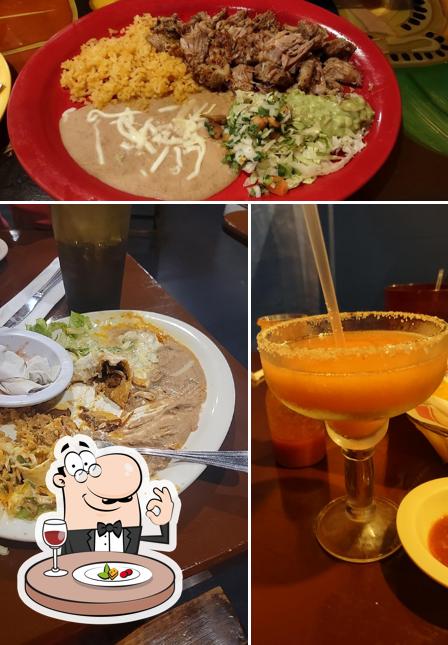 El Nopal Mexican Restaurant & Bar