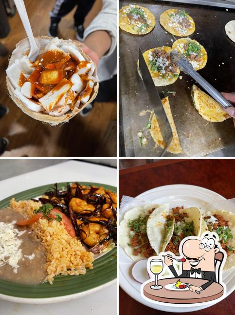 Las Poblanas Deli and Juice Bar