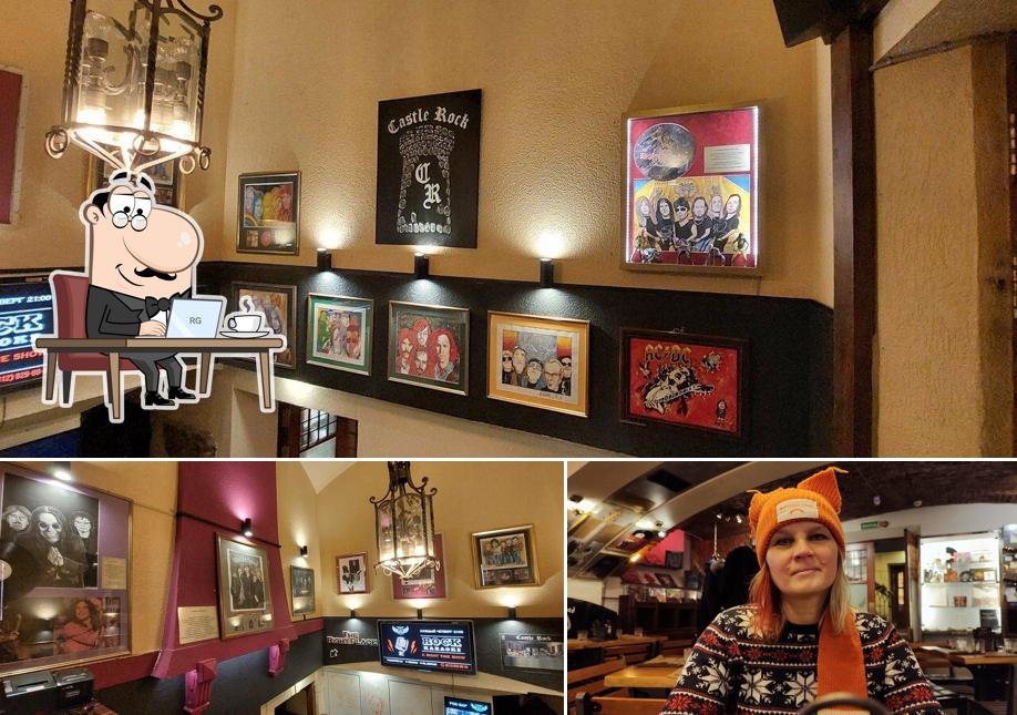 Забронируйте столик в "The Right Place"