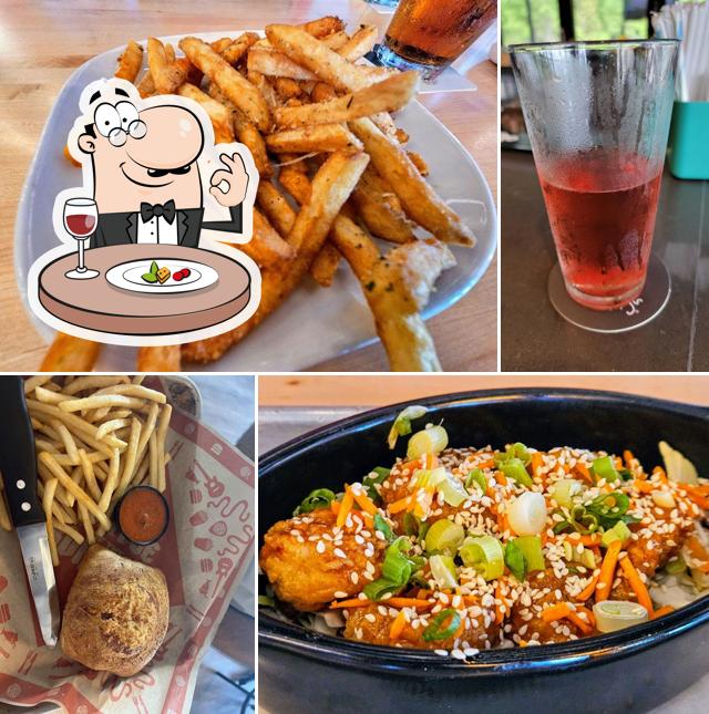 Boston's Pizza Restaurant & Sports Bar