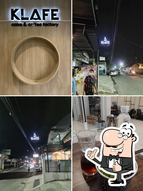KLAFE Cake & Coffee Factory