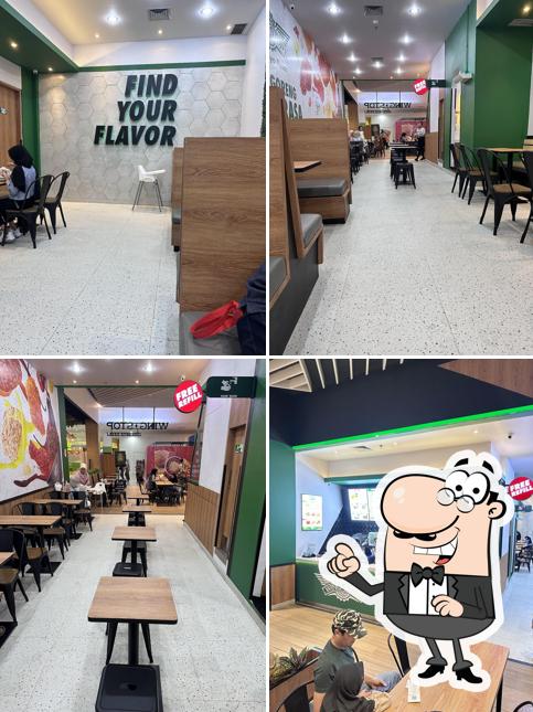 Wingstop Mall of Serang