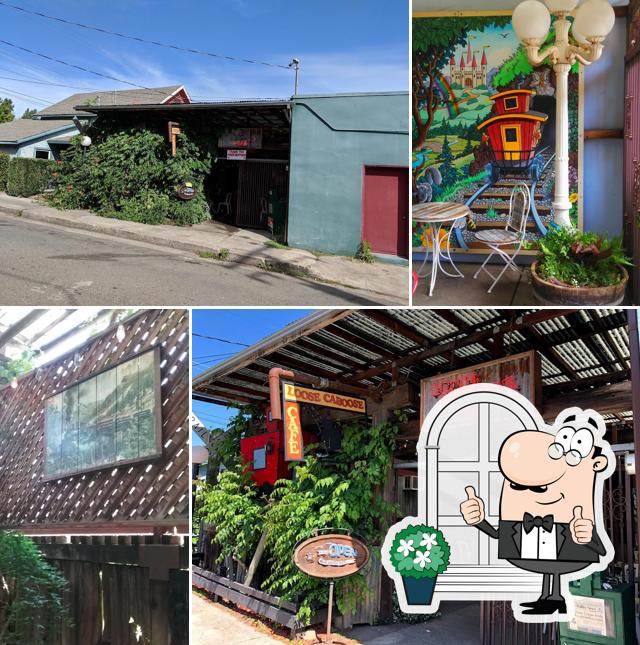 Loose Caboose Cafe