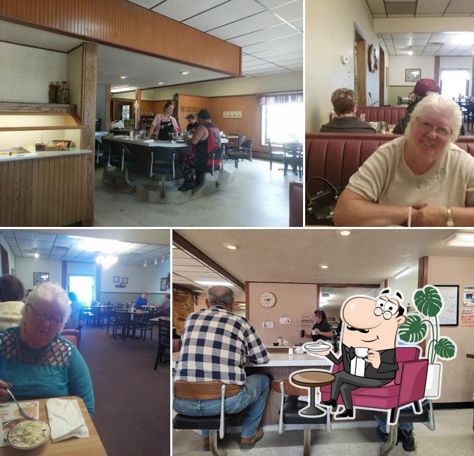 Richards Restaurant - Portland,IN