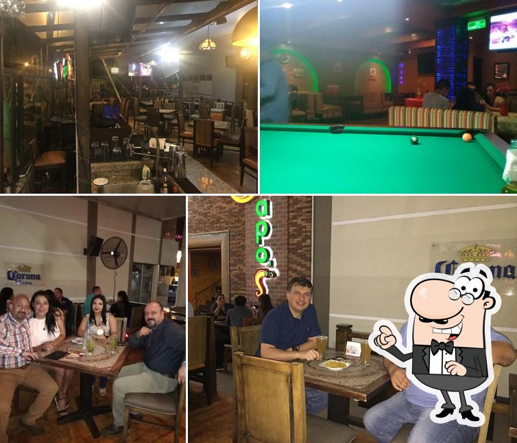 Wapos Lounge Bar