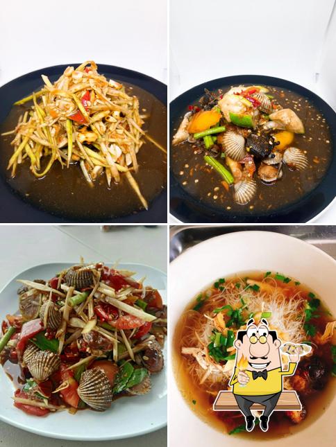 ตอ.ต้อมเตี๋ยวไก่ตุ๋น