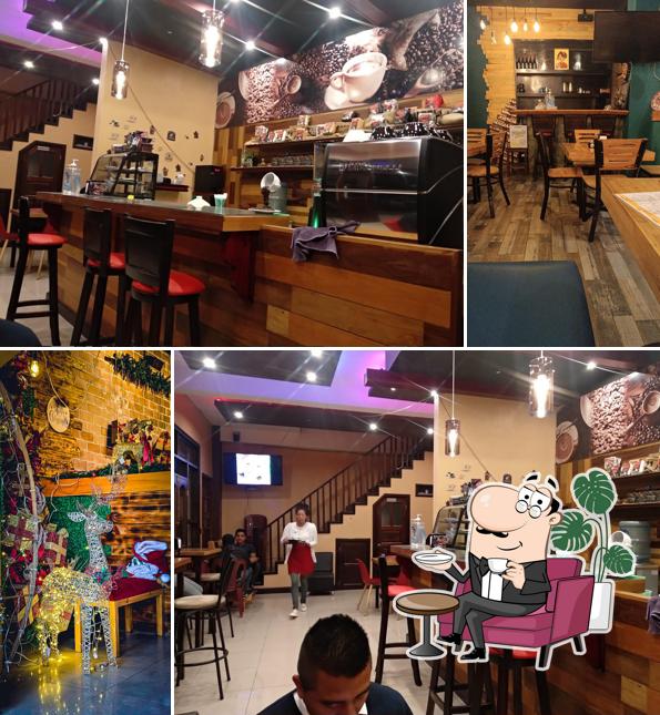 Aroma Café
