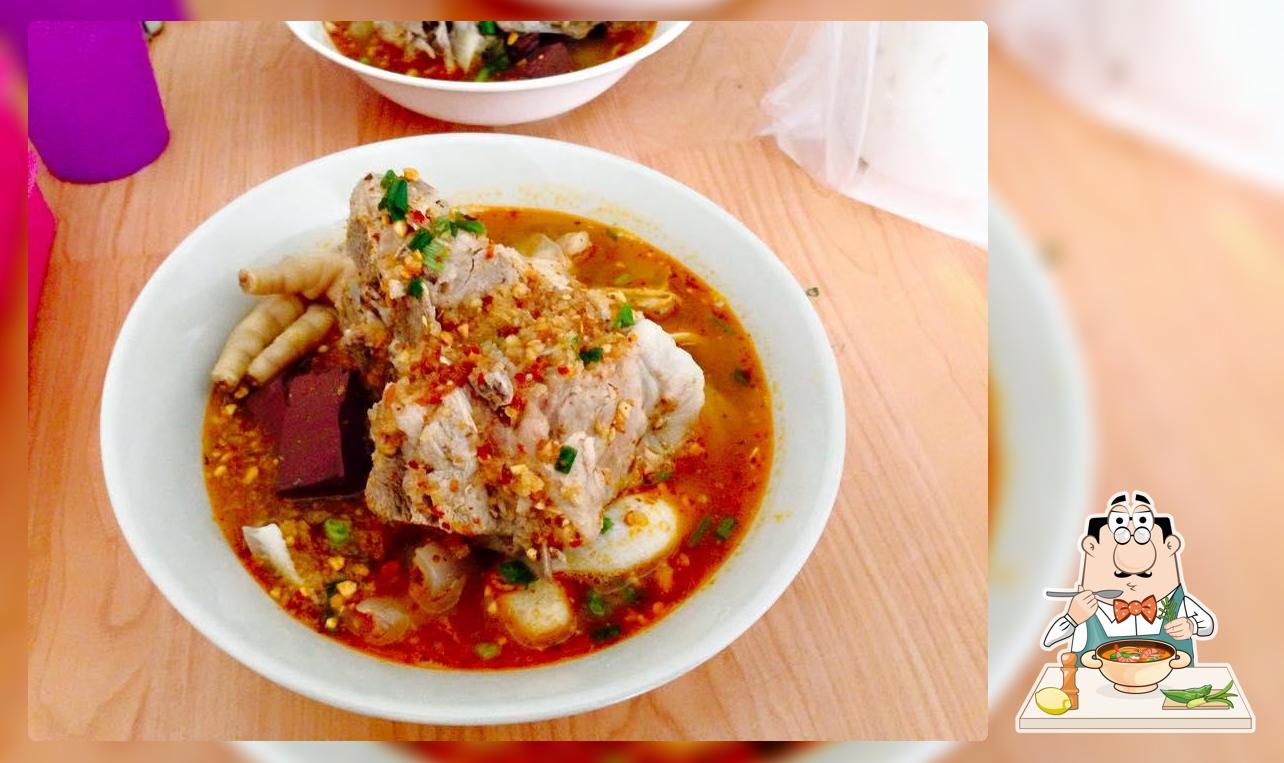 ยกครด ก๋วยเตี๋ยวกระดูกหมู Songkhla