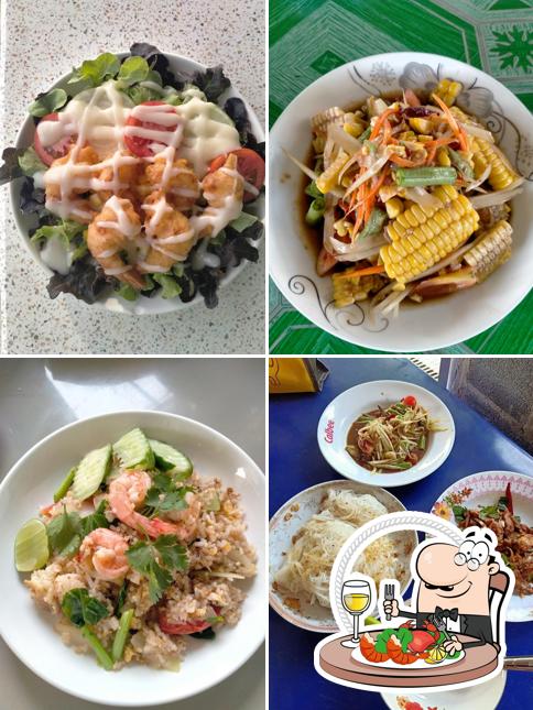 ตำข้างวัด