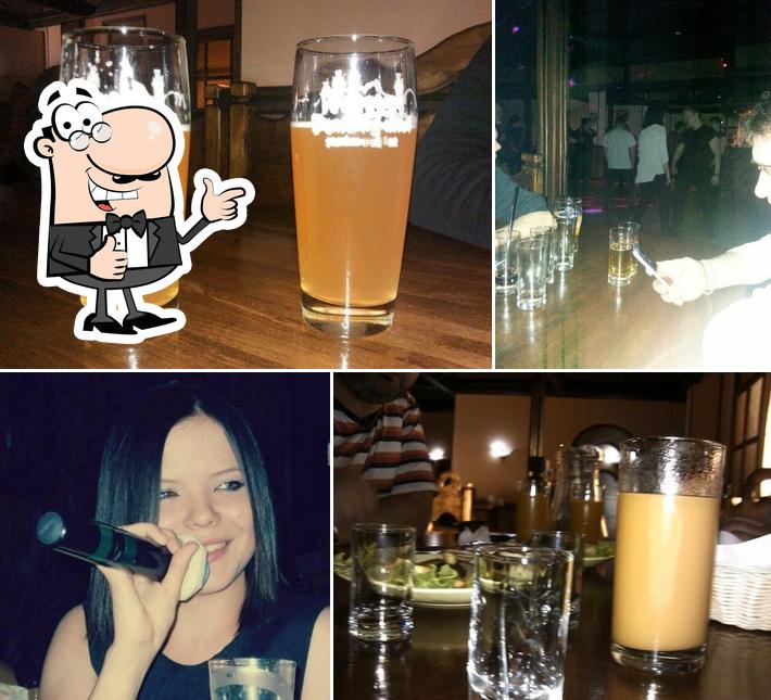 Castle Bar
