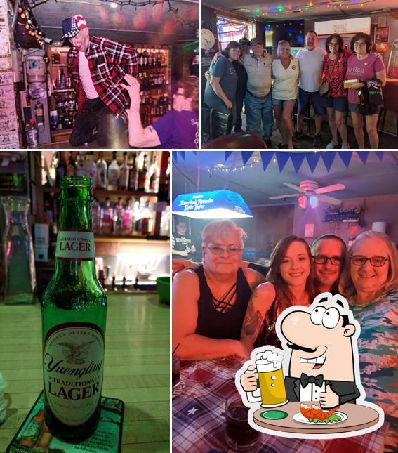 Knuckleheads Pub
