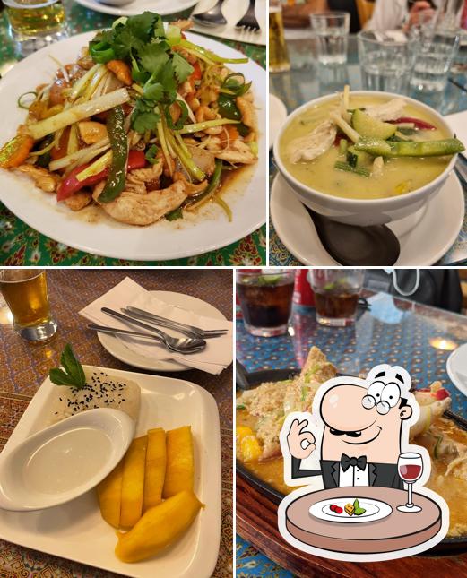 Mama Jinny Thai Kitchen