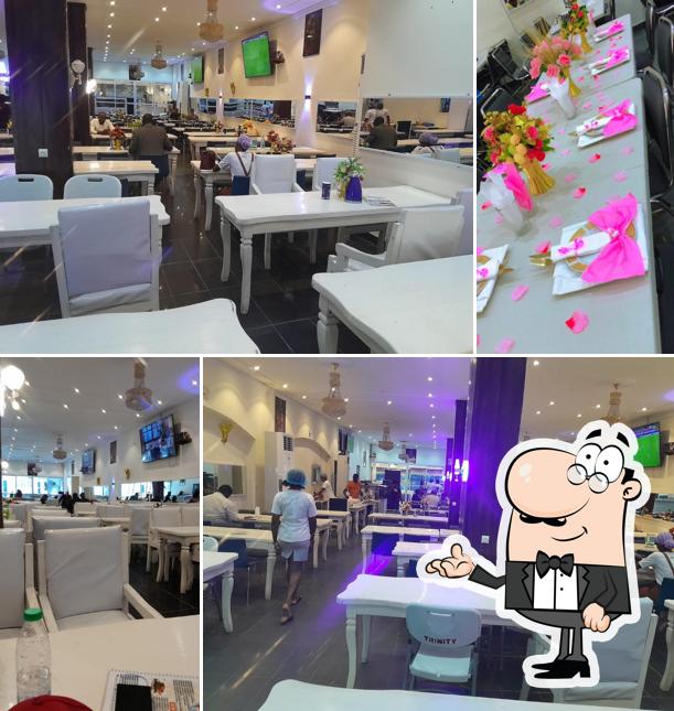 Restaurant Wouri 5 Etoiles