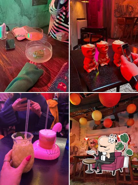 Забронируйте столик в "Баре Neon Monkey"