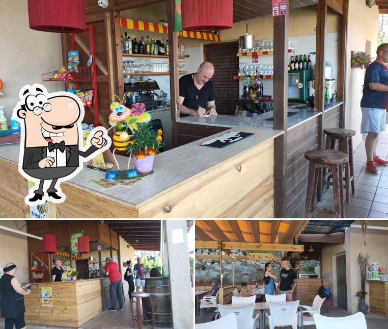 Piscina Arnes Bar