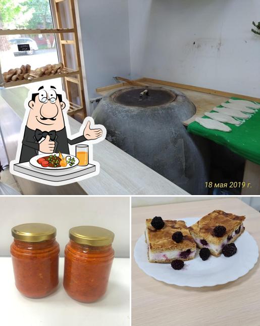 Еда в "Грузинской пекарне"