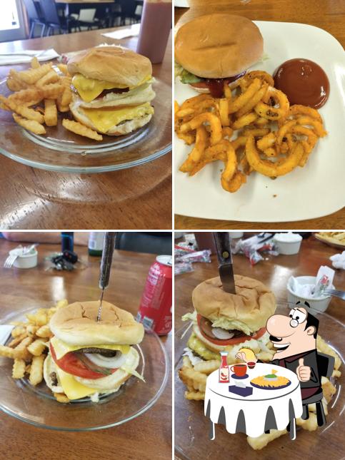 Bobbie's Old Time Kitchen