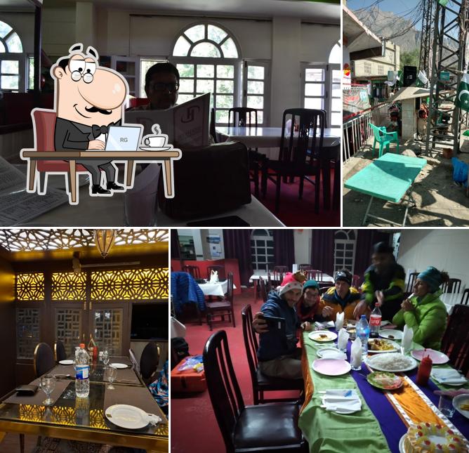 Dewan-e-Khas Hotel & Restaurant