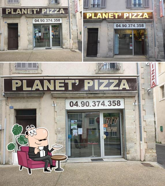 PLANET PIZZA