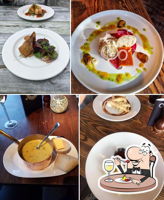 Scotts Bar & Restaurant