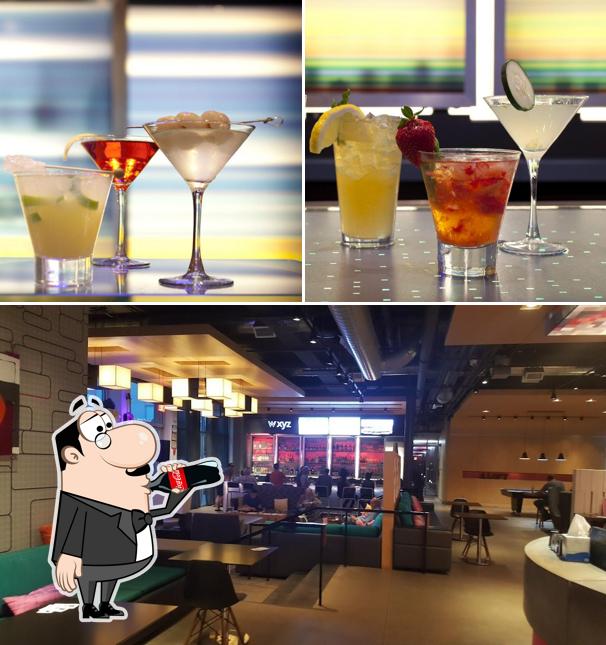 WXYZ Lounge Bolingbrook